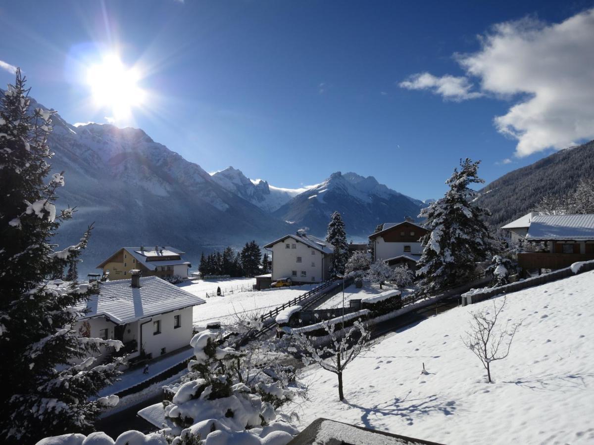 Ferienwohnung Eller Telfes im Stubai Eksteriør billede